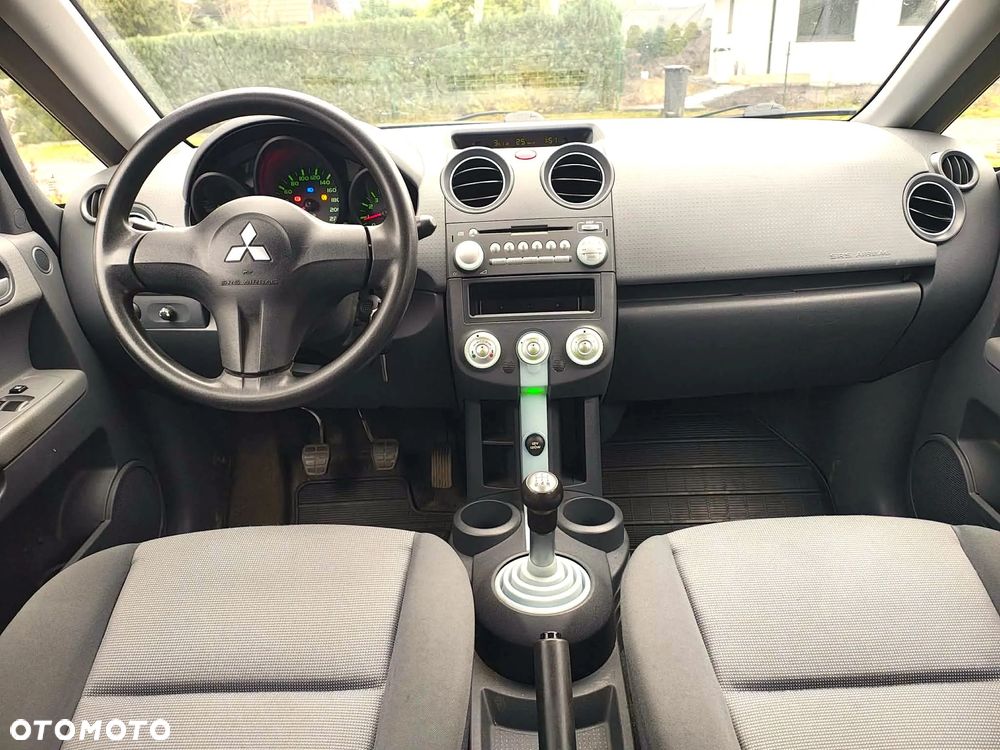 Mitsubishi Colt 1.3 Motion Plus - 28