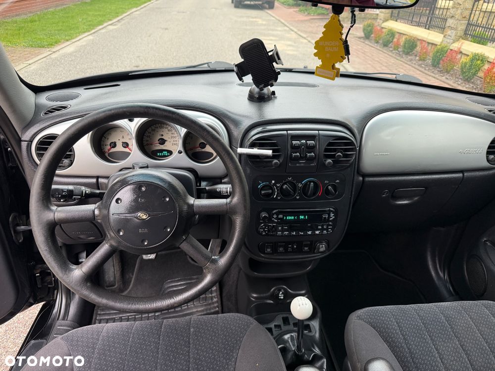 Chrysler PT Cruiser - 16