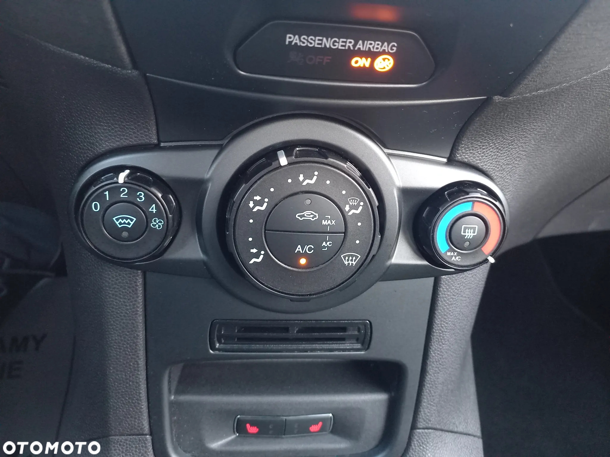 Ford Fiesta 1.0 Ambiente - 25