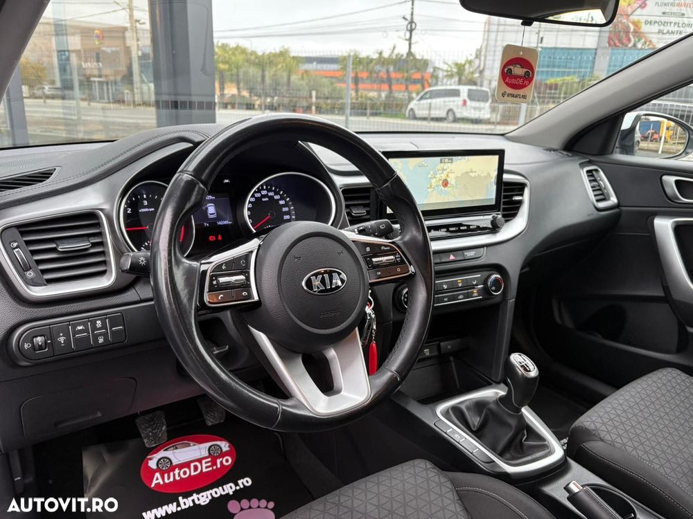 Kia Ceed - 6