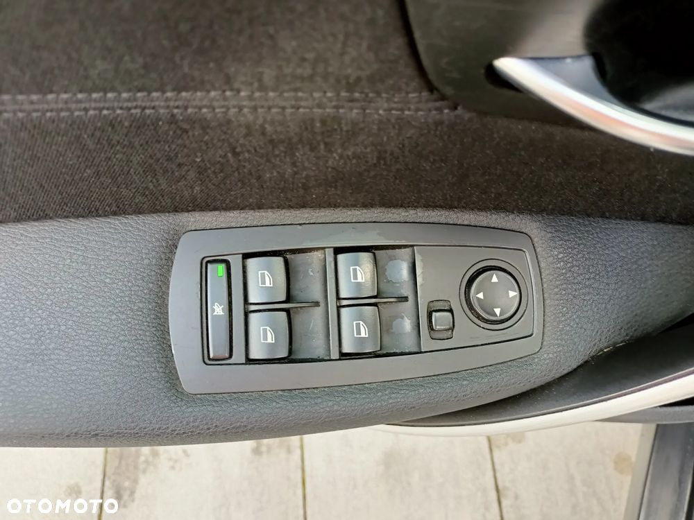 BMW X3 xDrive20d - 13