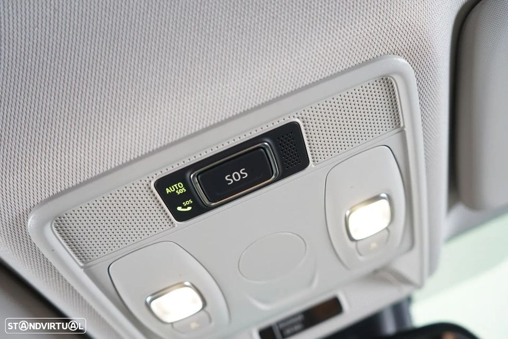 Renault Arkana 1.6 E-Tech Intens - 32