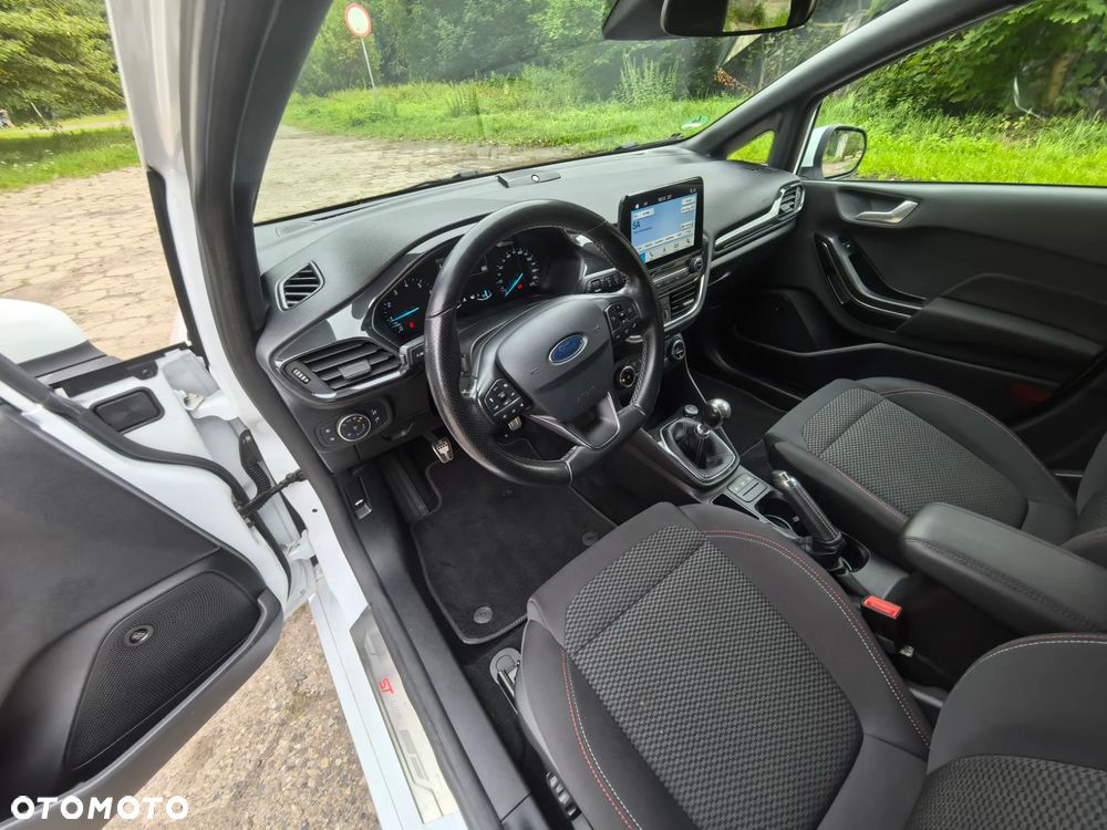 Ford Fiesta 1.0 EcoBoost STart-Stop ST-LINE - 20
