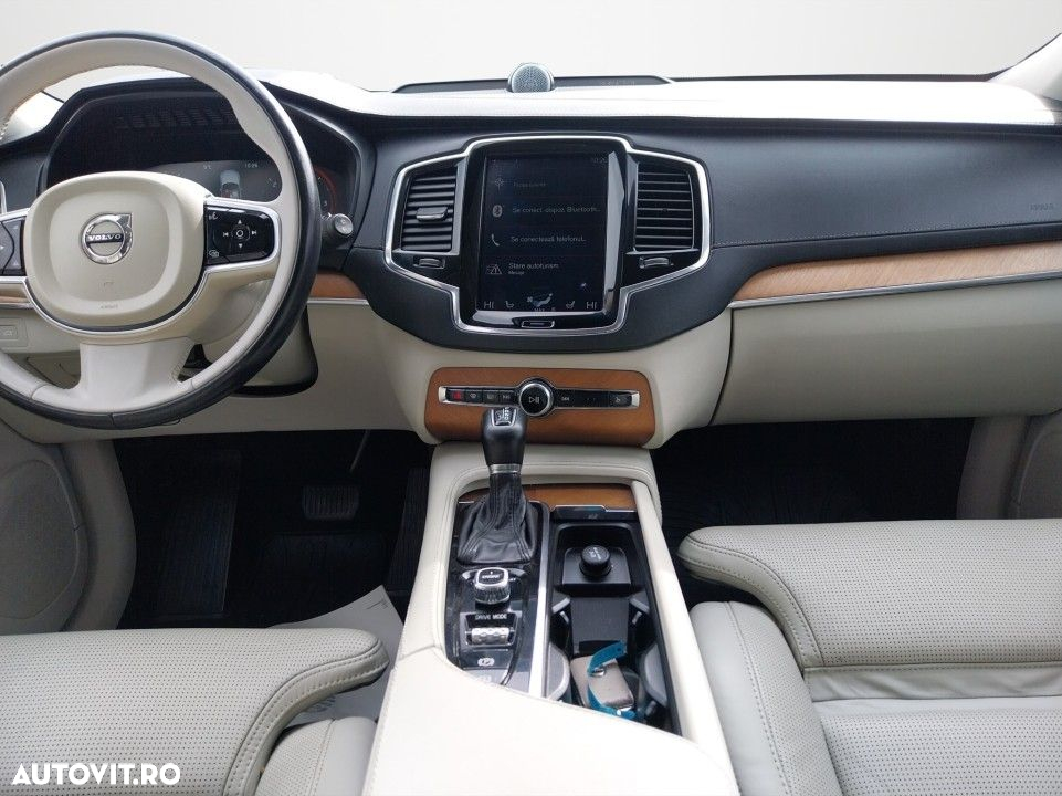 Volvo XC 90 - 14