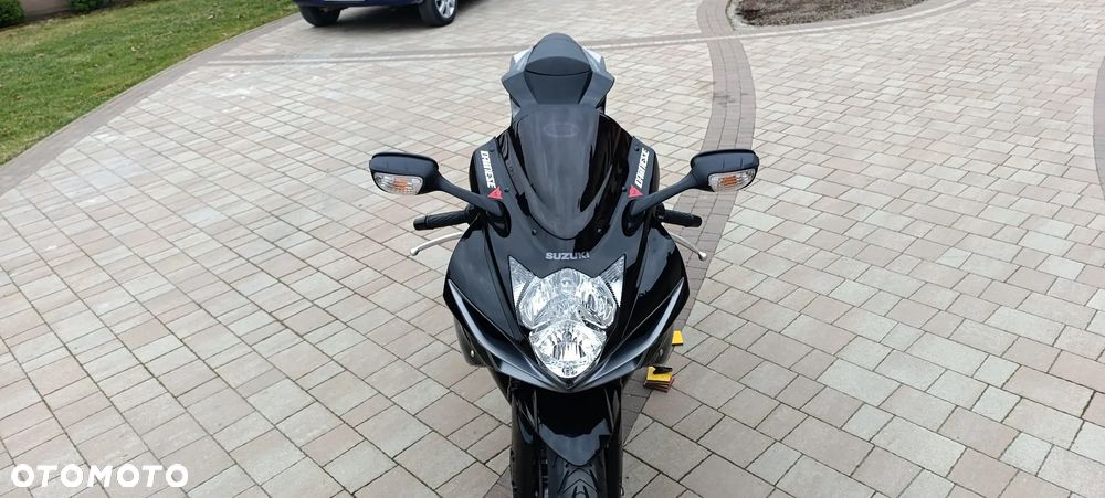 Suzuki GSX-R - 7