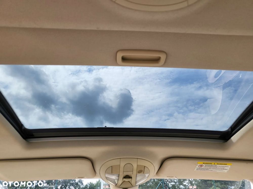 Mercedes-Benz Klasa E ver-350-4--matic - 12