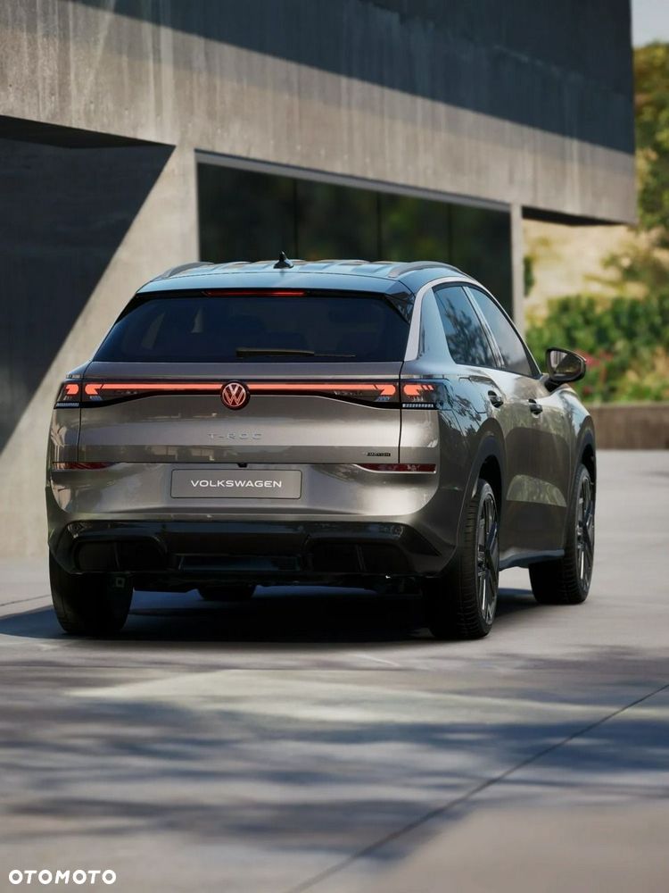 Volkswagen T-Roc - 7