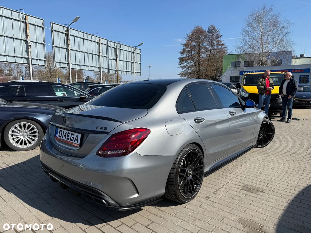 Mercedes-Benz Klasa C 450 AMG 4Matic 7G-TRONIC - 2