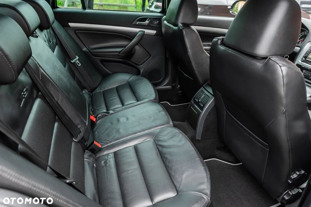 Skoda Octavia 2.0 TFSI RS - 9