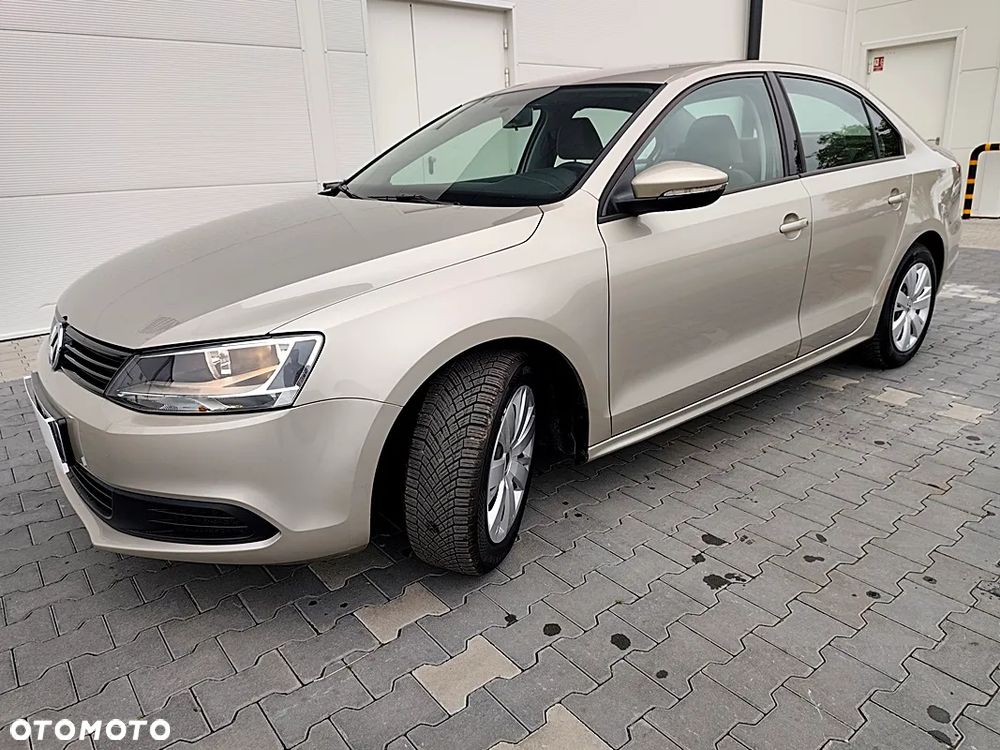 Volkswagen Jetta 1.2 TSI BlueMotion Technology Trendline - 28