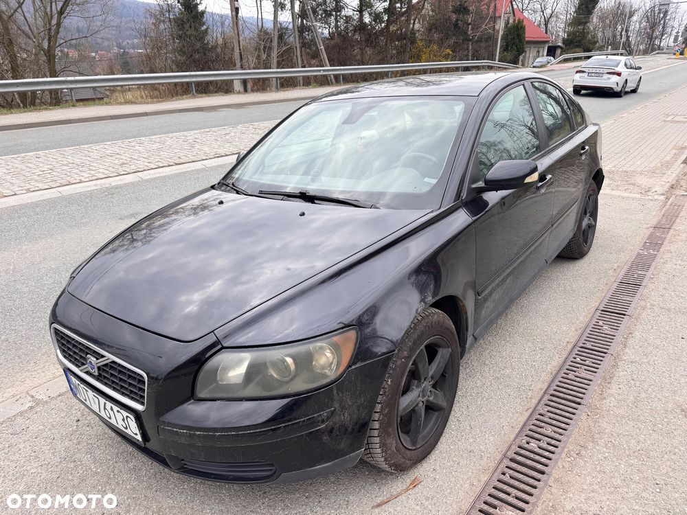 Volvo S40 - 1