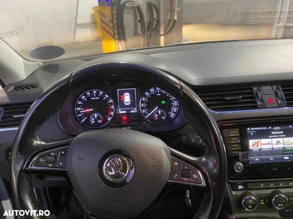 Skoda Octavia Combi 1.6 TDI (Green tec) DSG Style - 2