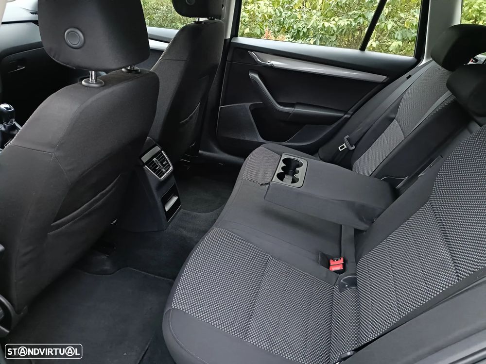 Skoda Octavia Break 1.6 TDi Style - 10