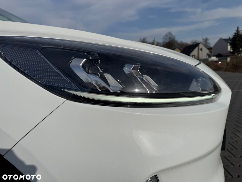 Ford Kuga 2.5 FHEV FWD Titanium - 35