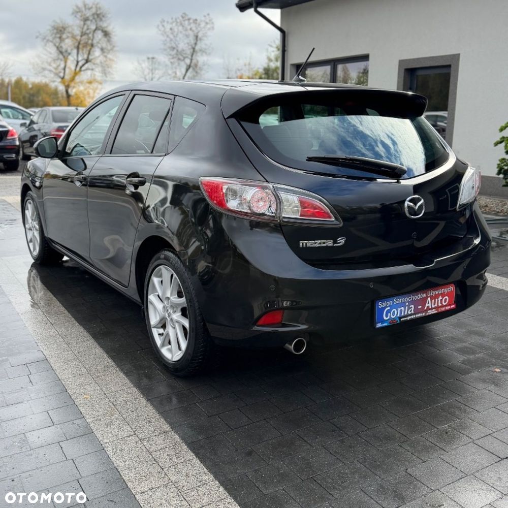 Mazda 3 - 6
