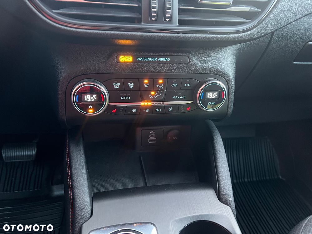 Ford Kuga 2.0 EcoBlue AWD ST-Line - 23