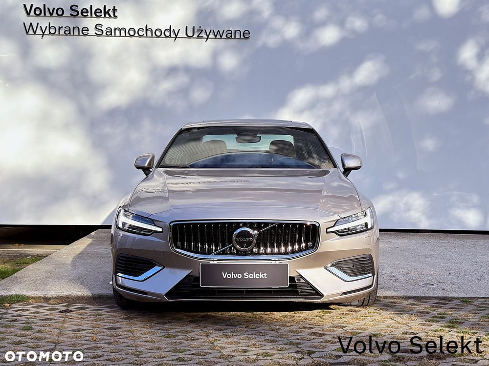 Volvo S60 2024