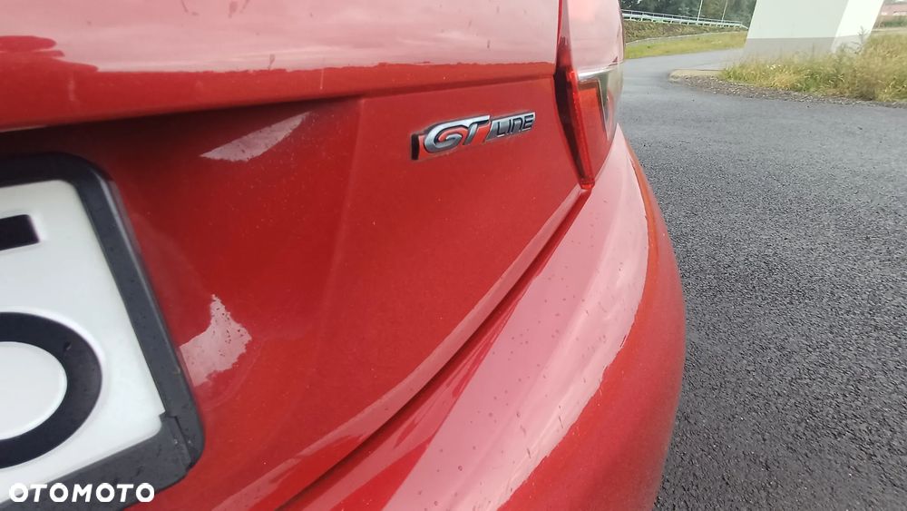 Peugeot 208 - 9