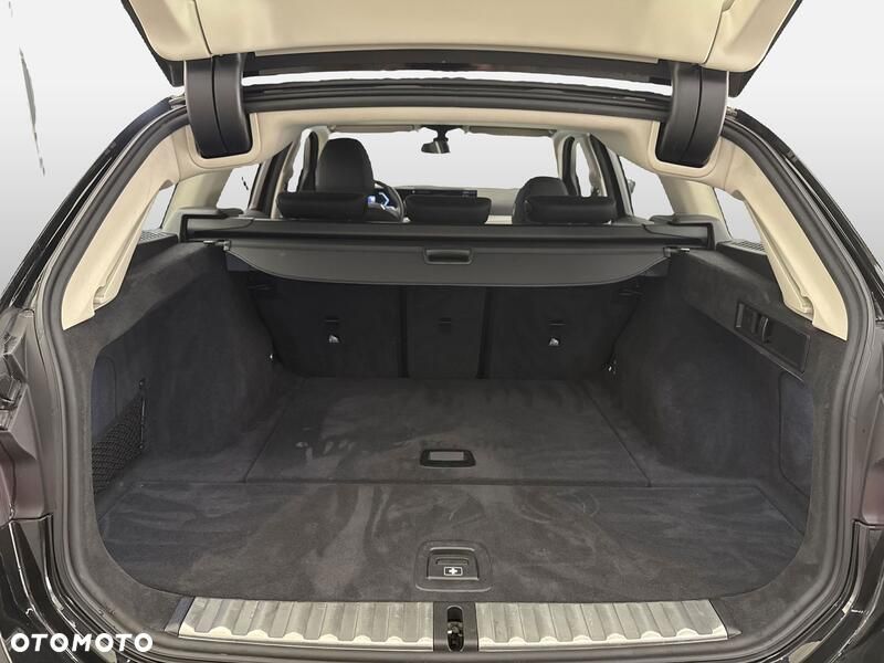 BMW Seria 3 318i - 21