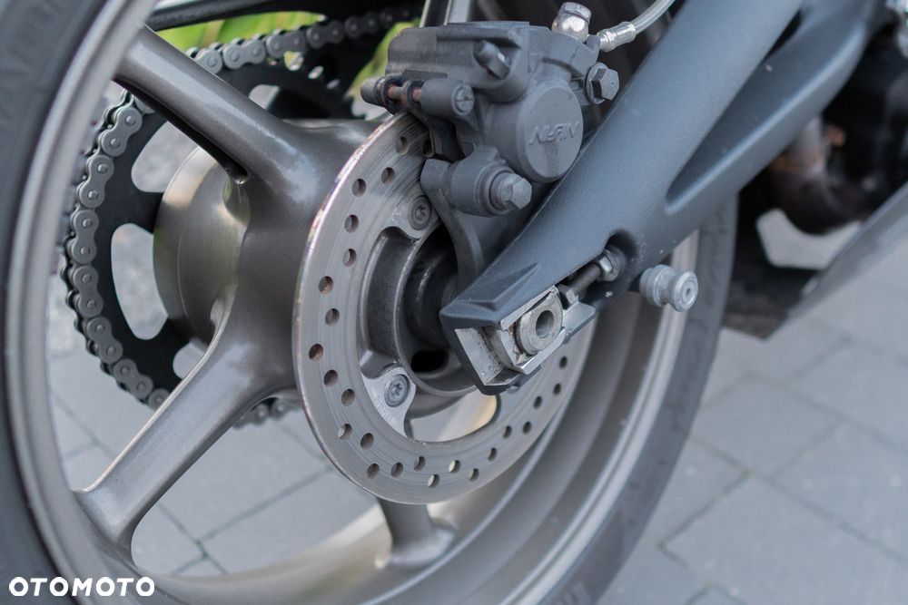 Triumph Daytona - 22