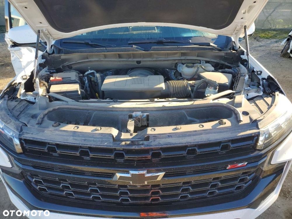 Chevrolet Tahoe - 12