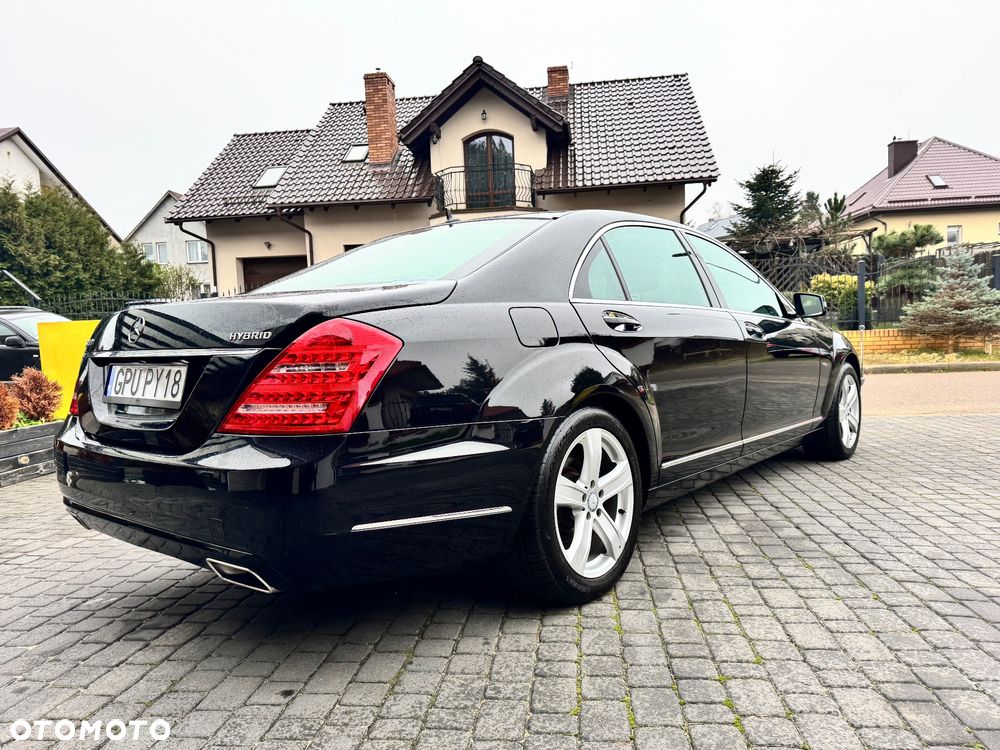 Mercedes-Benz Klasa S 400 HYBRID L - 12