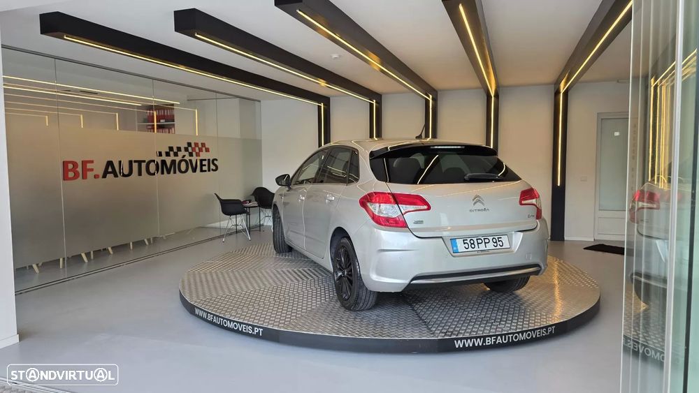 Citroën C4 1.6 e-HDi Exclusive CMP6 - 3