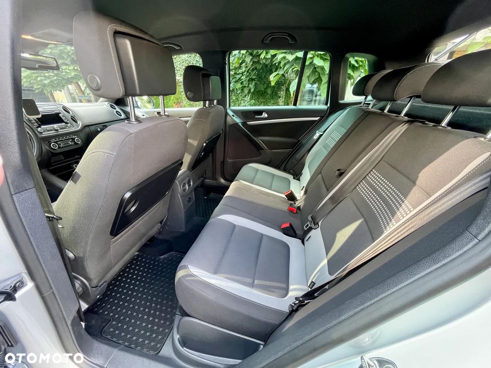 Volkswagen Tiguan 2.0 TDI DPF 4Motion BlueMotion Technology DSG Life - 14