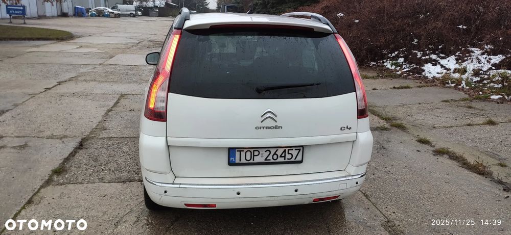 Citroën C4 Picasso 2.0 HDi FAP Exclusive - 3