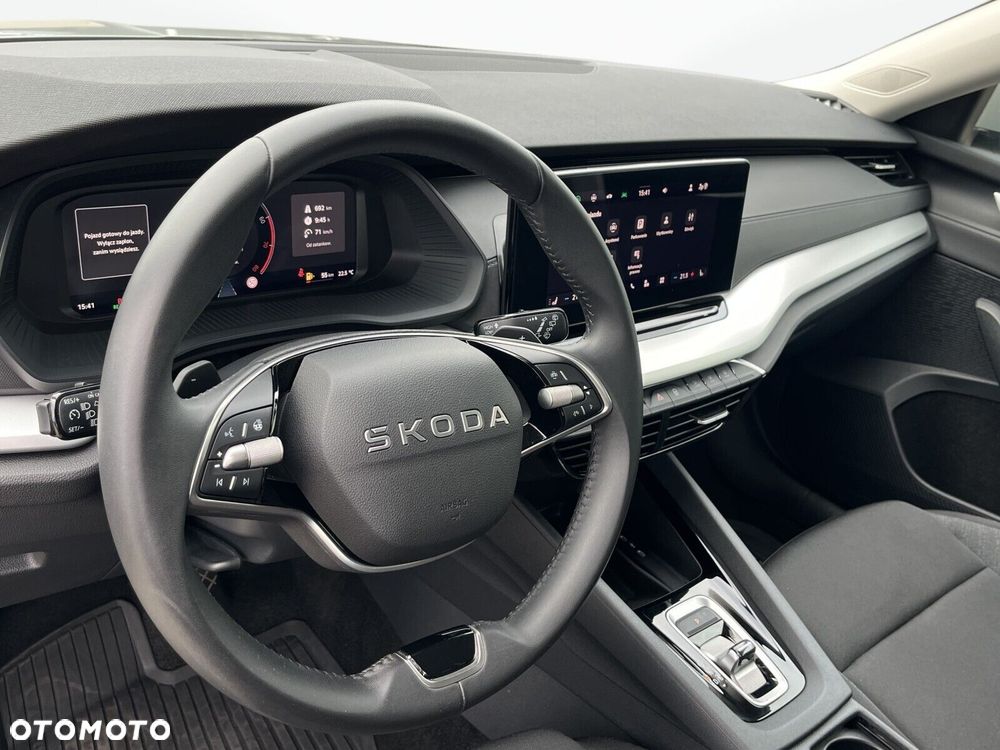 Skoda Octavia 1.5 TSI mHEV Essence DSG - 10