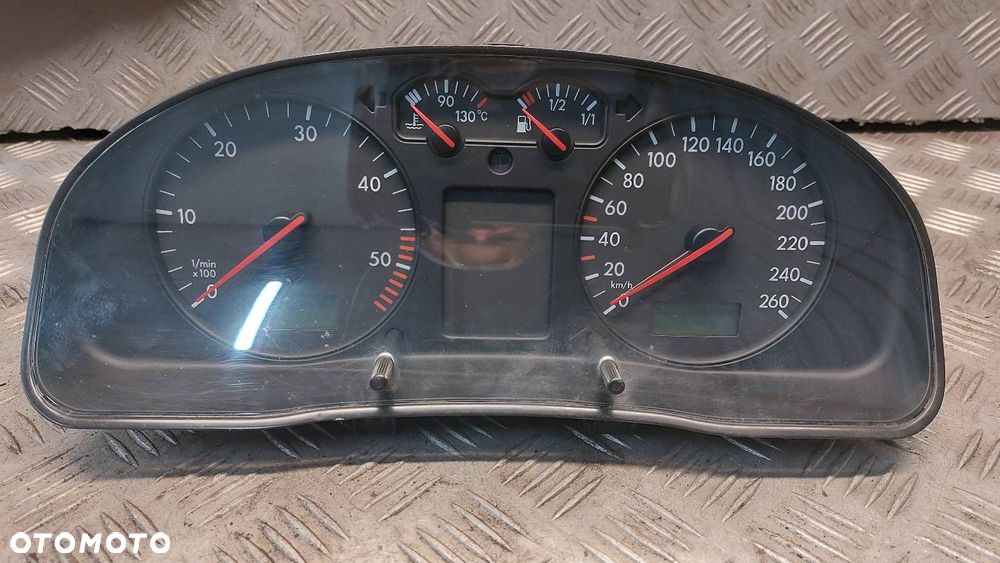 ZESTAW STARTOWY PASSAT B5 1.9 115 KM 038906019DF - 2
