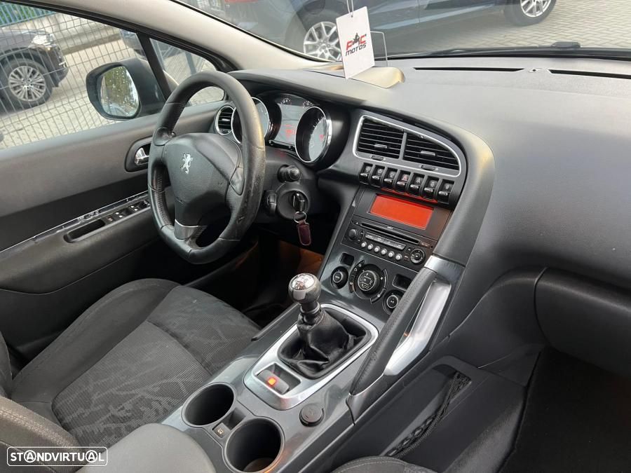 Peugeot 3008 1.6 HDi Executive - 7