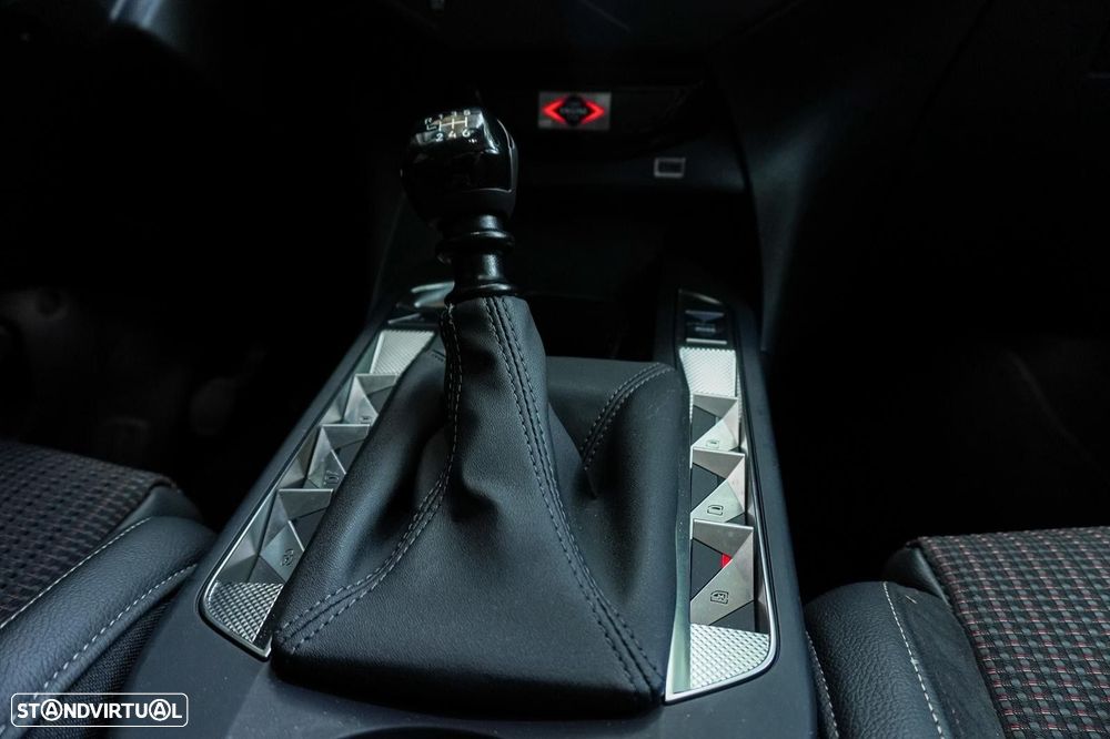 DS DS3 1.2 PureTech Performance Line - 12