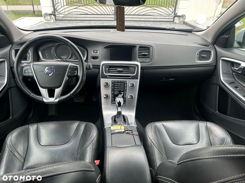Volvo S60 T5 Geartronic RDesign - 12