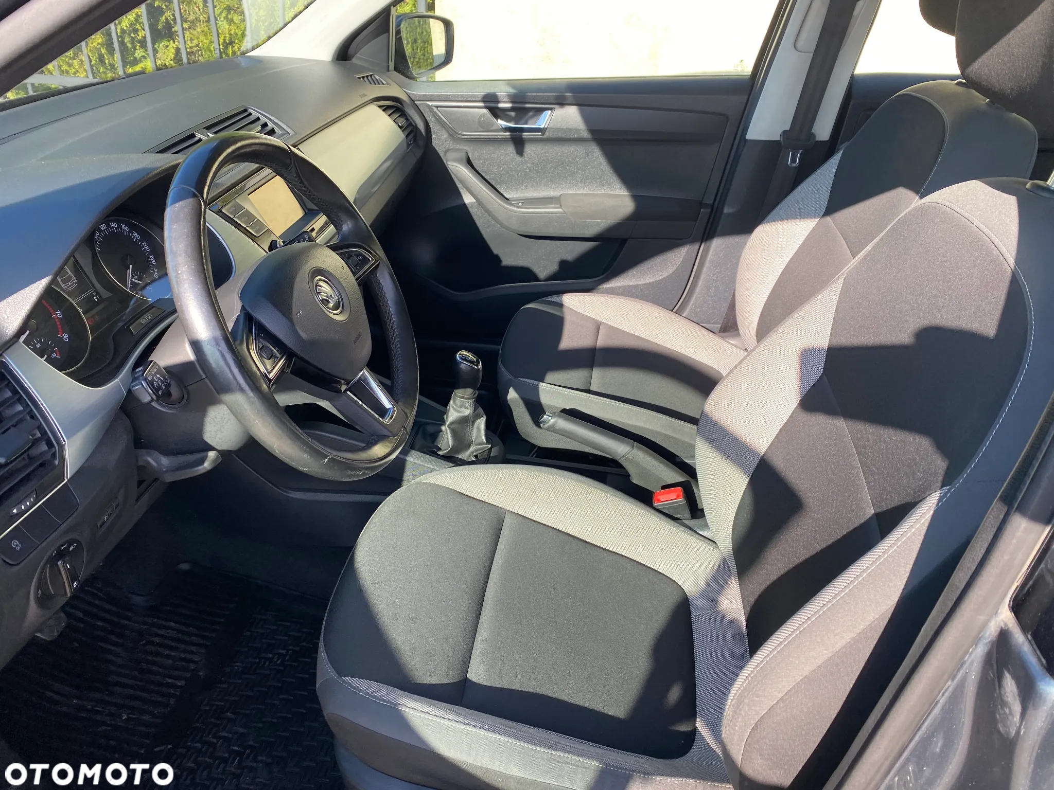 Skoda Fabia 1.2 TSI Active - 6