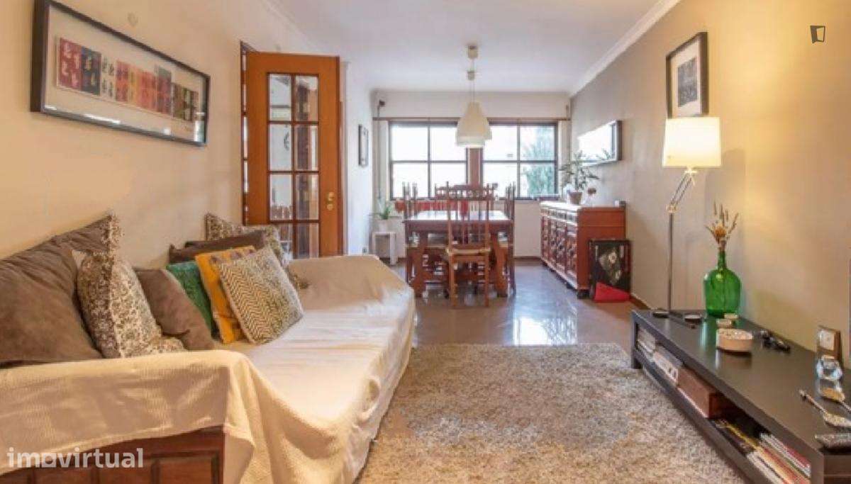 Quarto - localizado em Carcavelos Lisbon - Grande imagem: 3/12