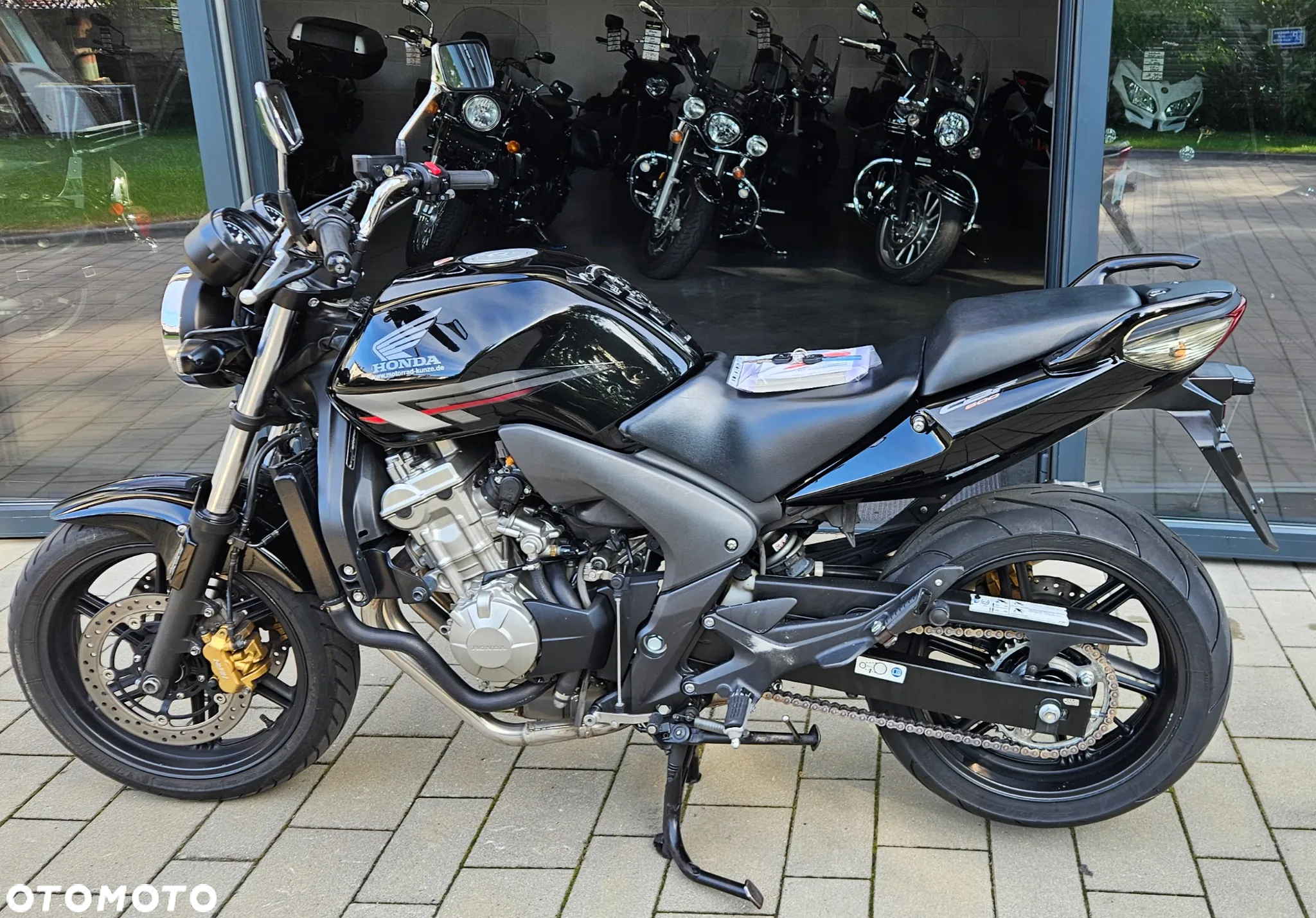 Honda CBF - 15