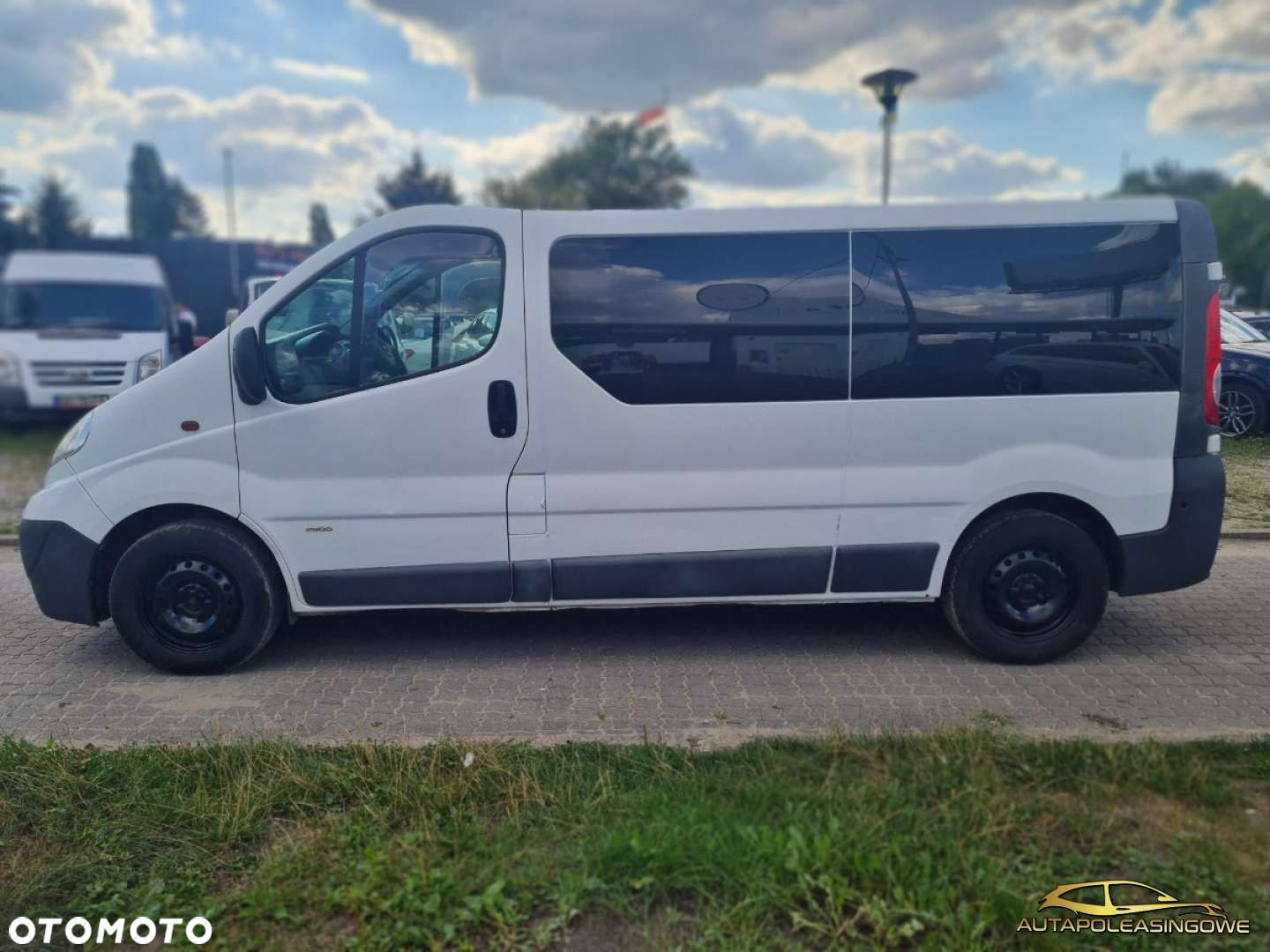 Opel Vivaro - 17