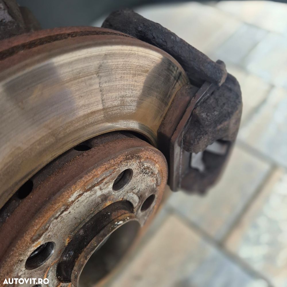 Skoda Fabia 1.2 HTP Cool Colour Edition - 17