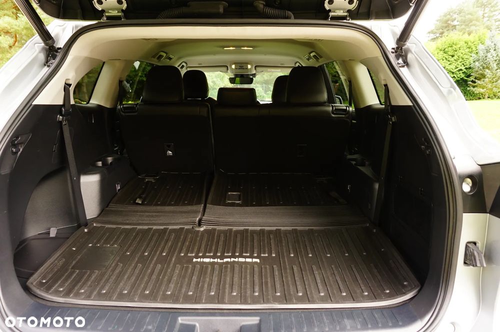 Toyota Highlander 2.5 Hybrid Prestige - 21