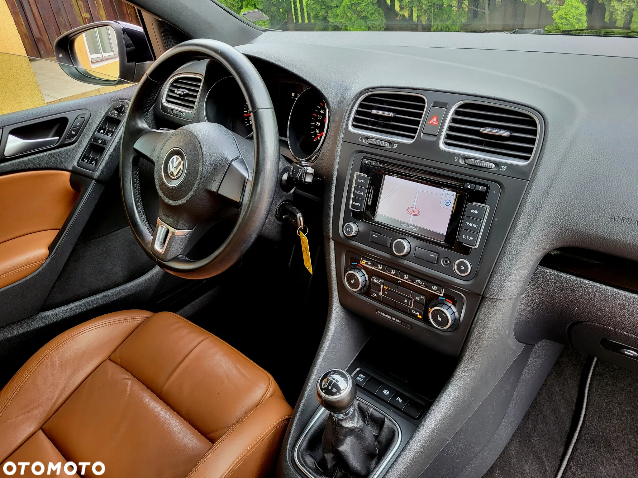 Volkswagen Golf VI 1.6 Highline - 11