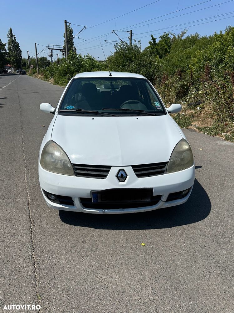 Renault Symbol - 1