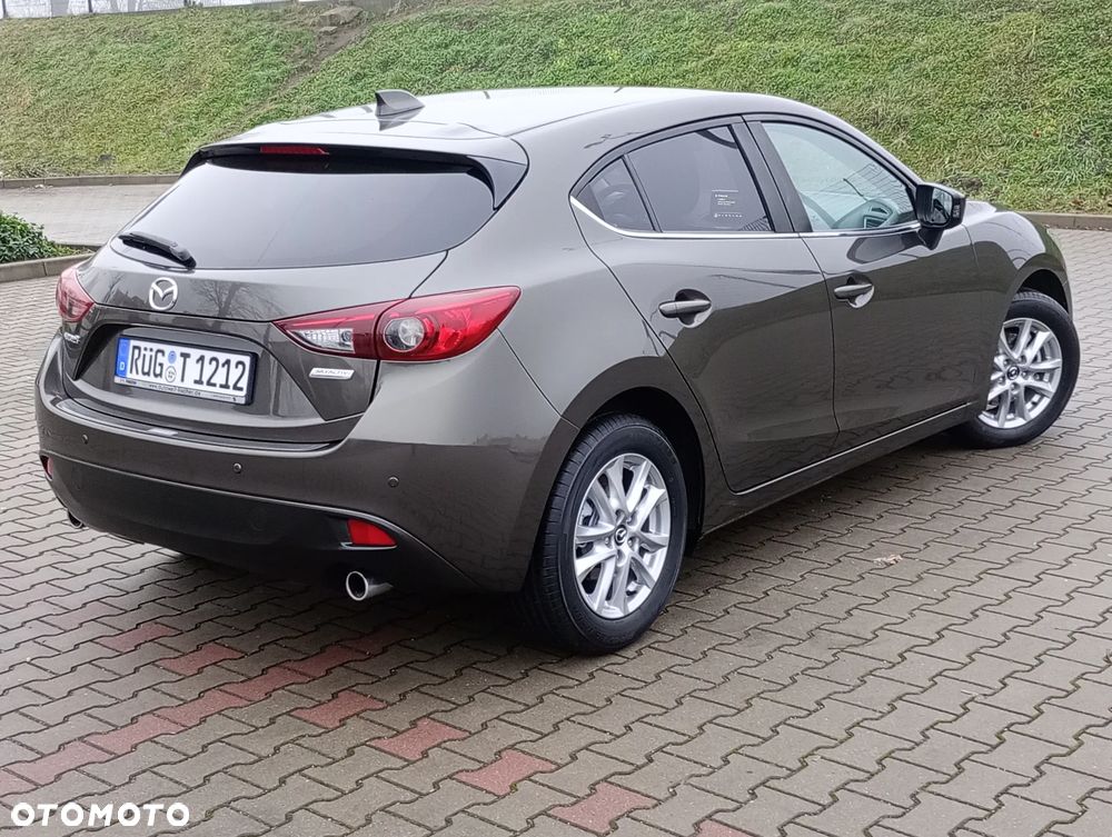 Mazda 3 SKYACTIV-G 120 Exclusive-Line - 2