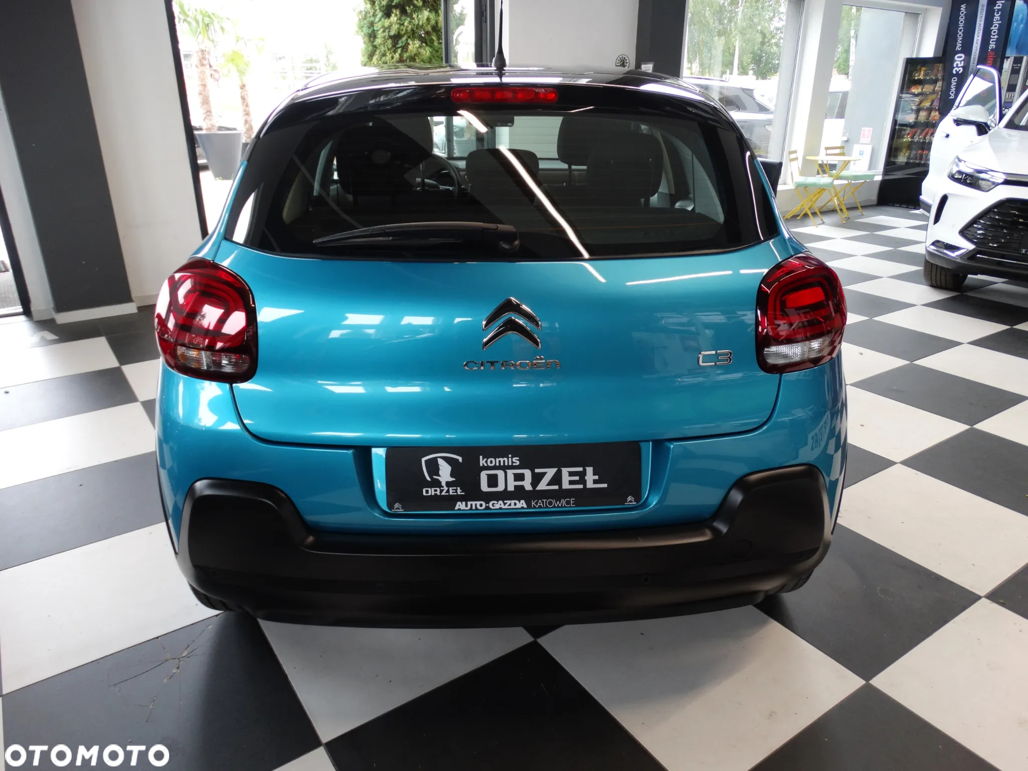Citroën C3 1.2 PureTech Shine - 12