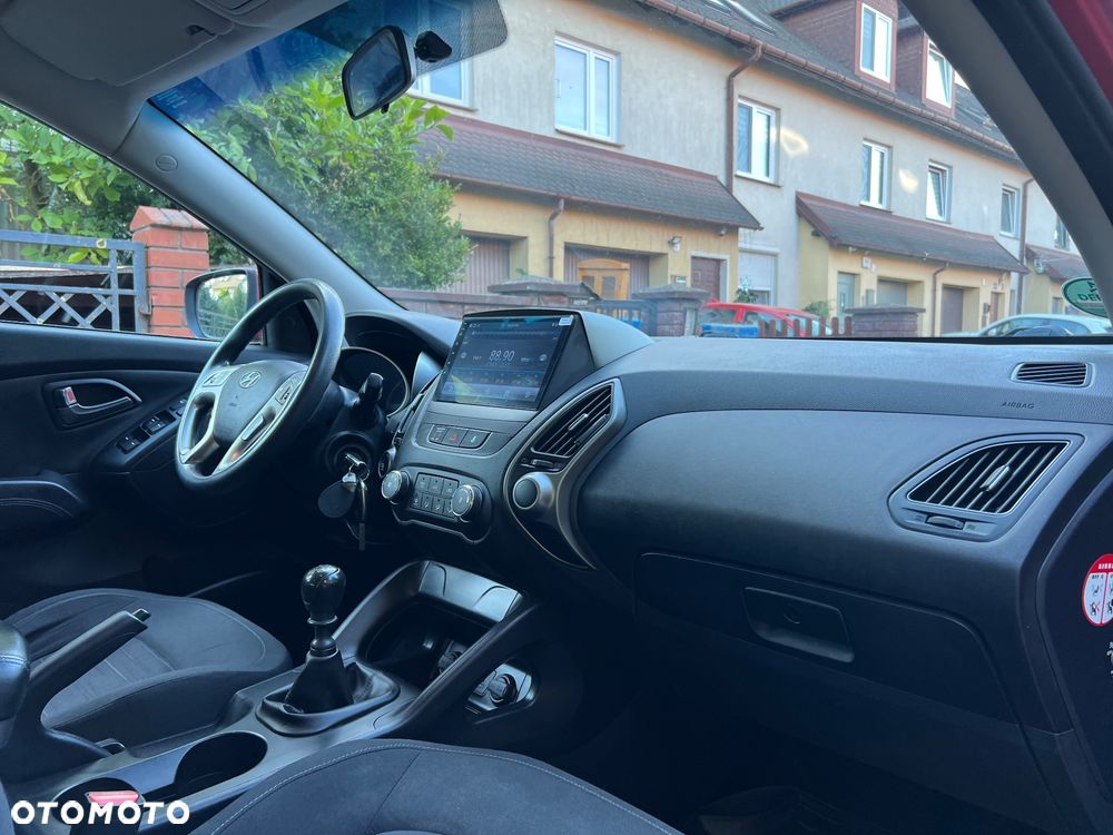 Hyundai ix35 1.6 2WD Fifa World Cup Edition - 28