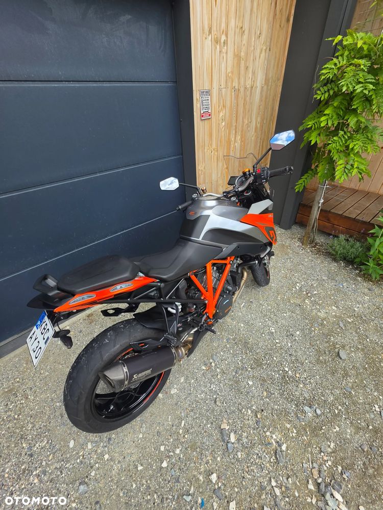 KTM Super Duke - 25