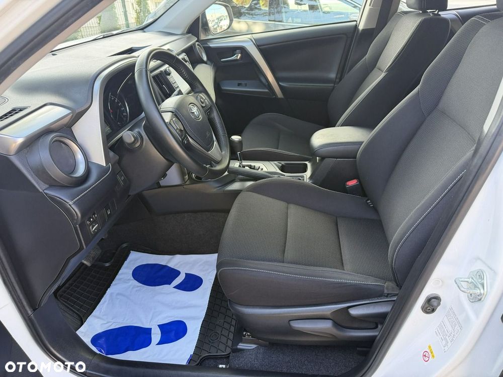 Toyota RAV4 - 21