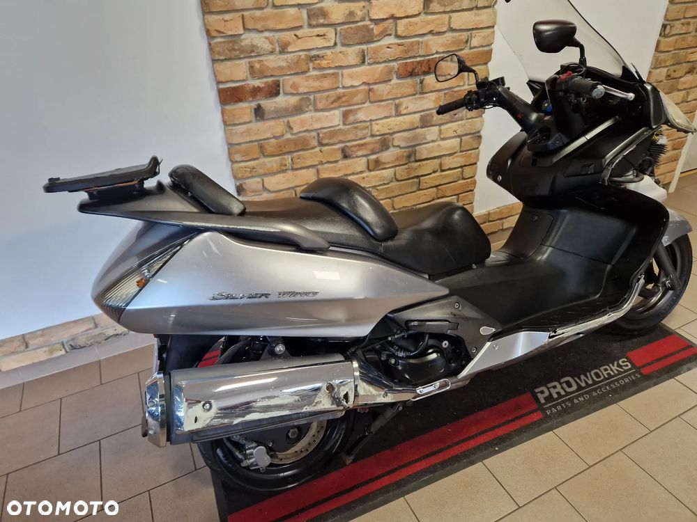 Honda Silver Wing - 8