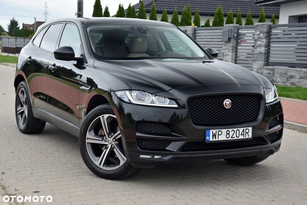 Jaguar F-Pace 2.0 i4D AWD R-Sport - 11