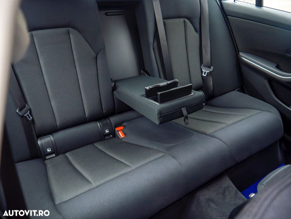 BMW Seria 3 320d xDrive AT Advantage - 5